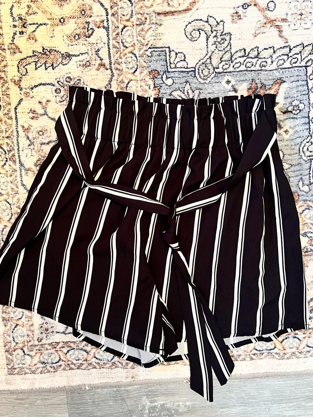 Girls Black Striped Tie-Waist Shorts
